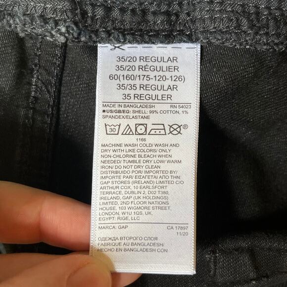 Gap Women's High Rise Bermuda Denim Jean Short Black Distressed | Size 20 / 35 R - Picture 3 of 4